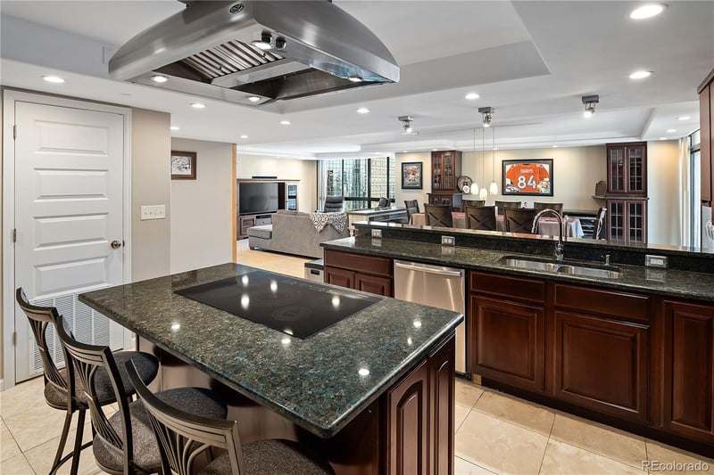 1777 Larimer St #1610, Denver, CO 80202