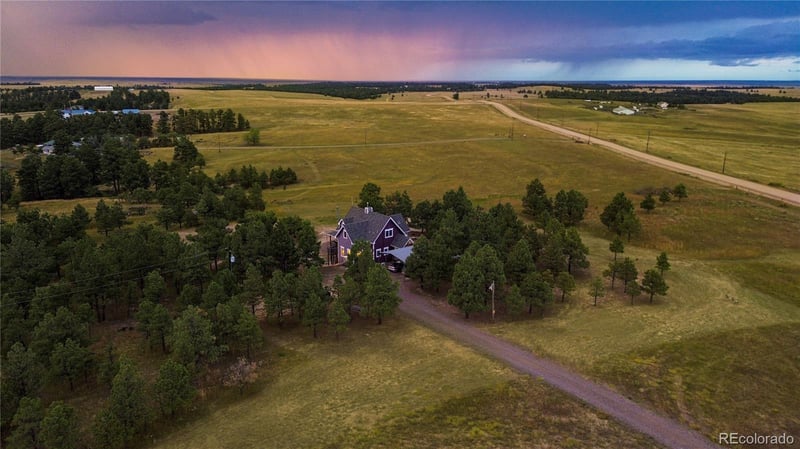 24453 Emerald Trl, Deer Trail, CO 80105