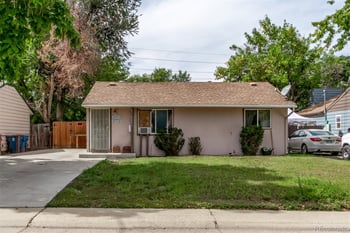 6451 Glencoe St, Commerce, CO 80022