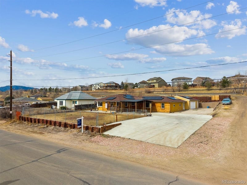 13405 82nd Ave, Arvada, CO 80005