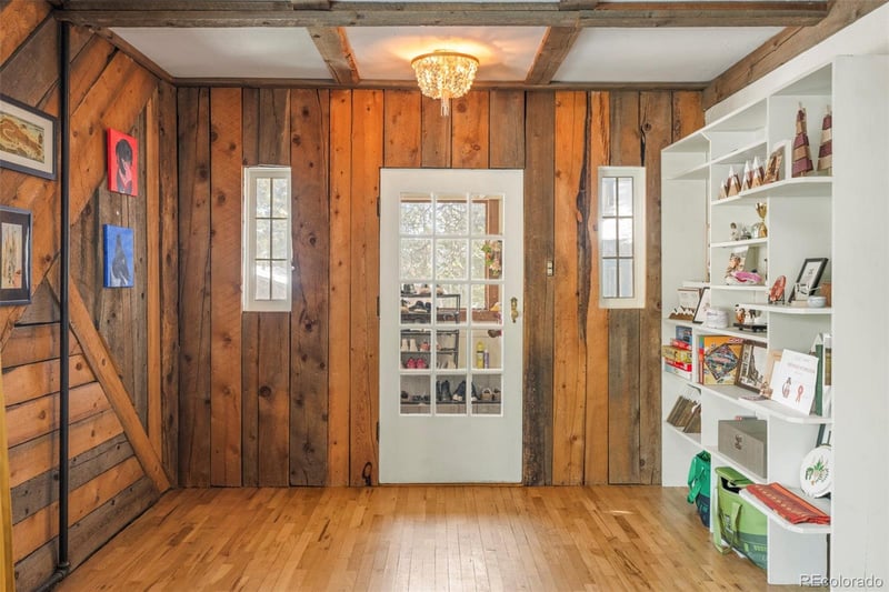 590 W Pine St, Nederland, CO 80466