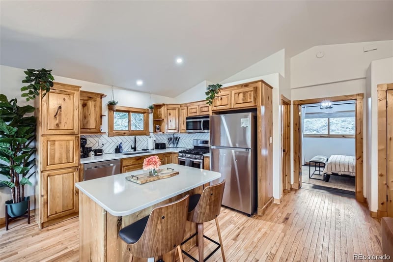 1978 High Chateau Rd, Florissant, CO 80816