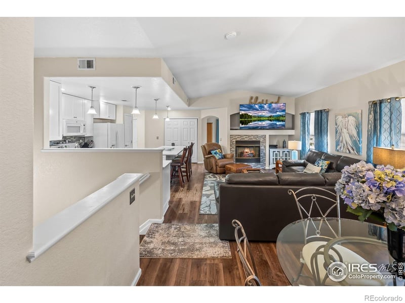 1703 Whitehall Dr #G, Longmont, CO 80504