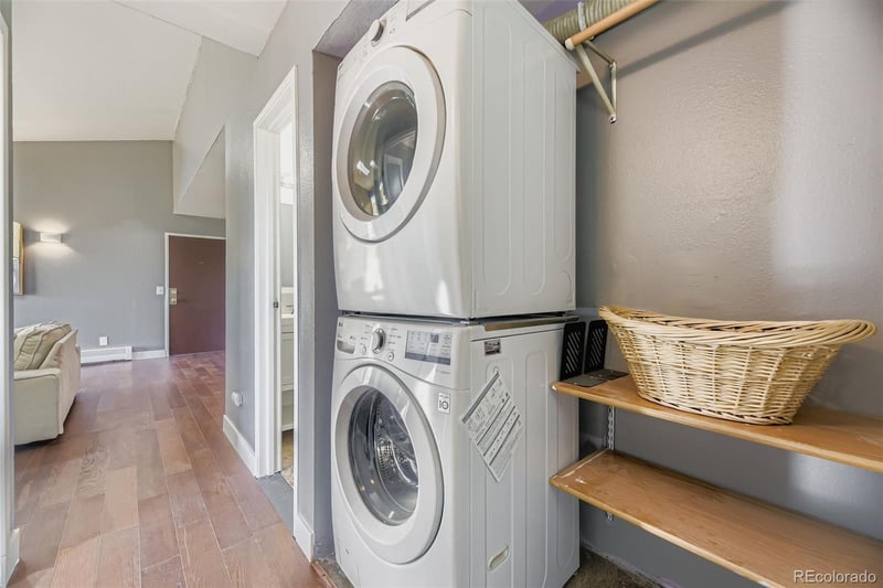 381 S Ames #F304, Denver, CO 80226