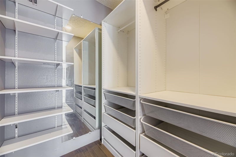 381 S Ames #F304, Denver, CO 80226