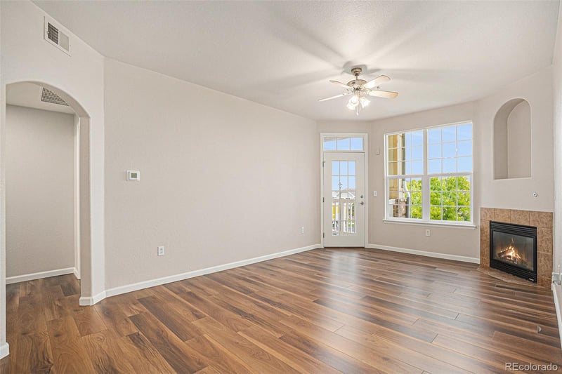 5705 N Genoa Way #206, Aurora, CO 80019