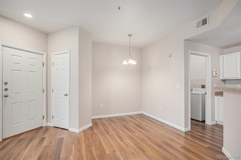 5705 N Genoa Way #206, Aurora, CO 80019
