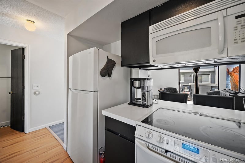 11608 Cedar Ave, Aurora, CO 80012