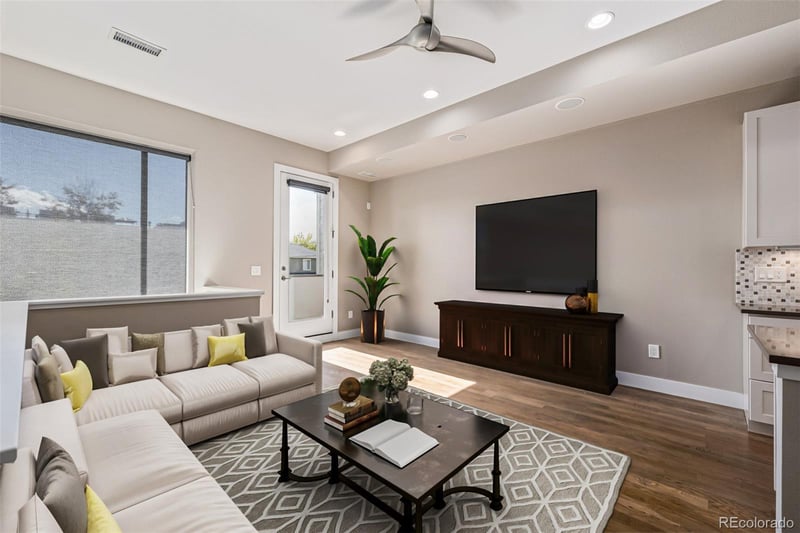 3265 17th Ave, Denver, CO 80204