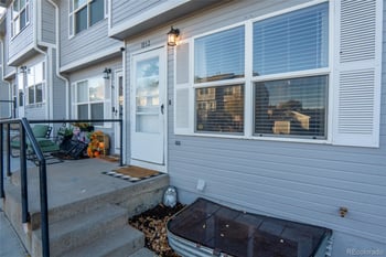 1952 Oakcrest Cir #5, Castle Rock, CO 80104