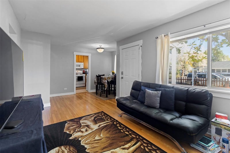 1745 Jamaica St, Aurora, CO 80010