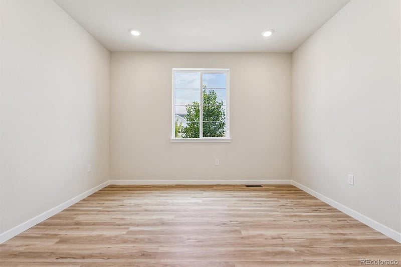 1400 Loraine Cir N, Erie, CO 80026