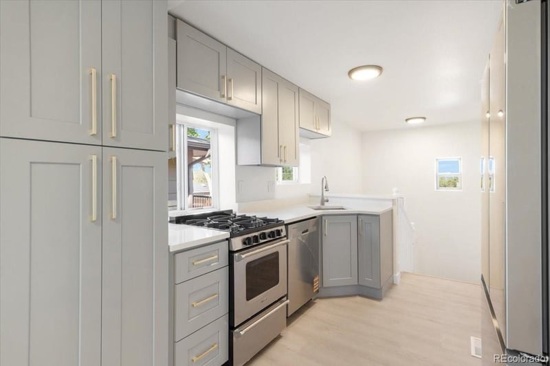 2841 W Archer Pl, Denver, CO 80219