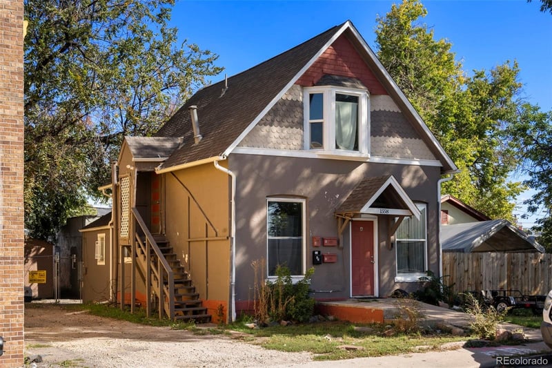 1558 Dallas St, Aurora, CO 80010