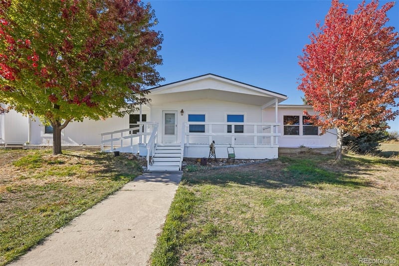 45595 Cottonwood Ln, Deer Trail, CO 80105