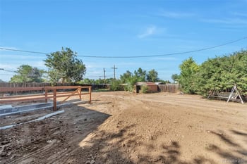 7761 Kearney Dr, Commerce City, CO 80022