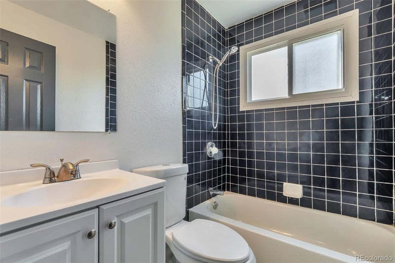 7761 Kearney Dr, Commerce City, CO 80022