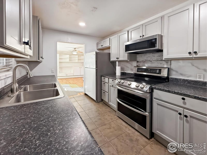 1695 6th St, Limon, CO 80828
