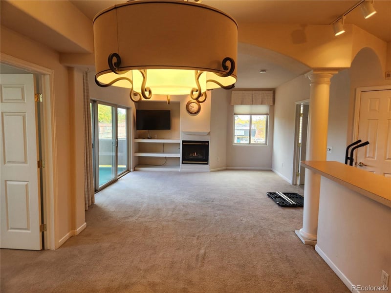 2451 Kipling St #201, Lakewood, CO 80215