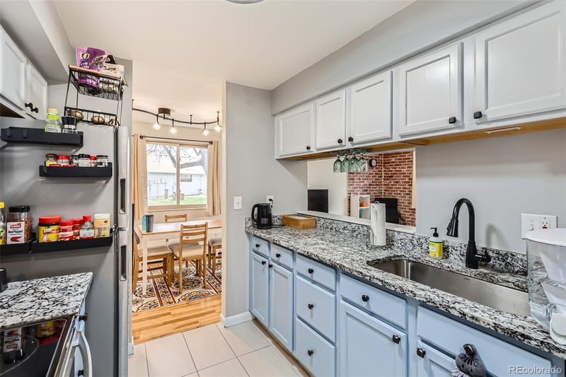 62 Newark St #C, Aurora, CO 80012