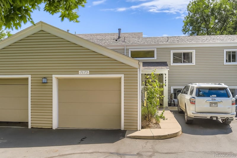 7679 Monaco Cir, Centennial, CO 80112