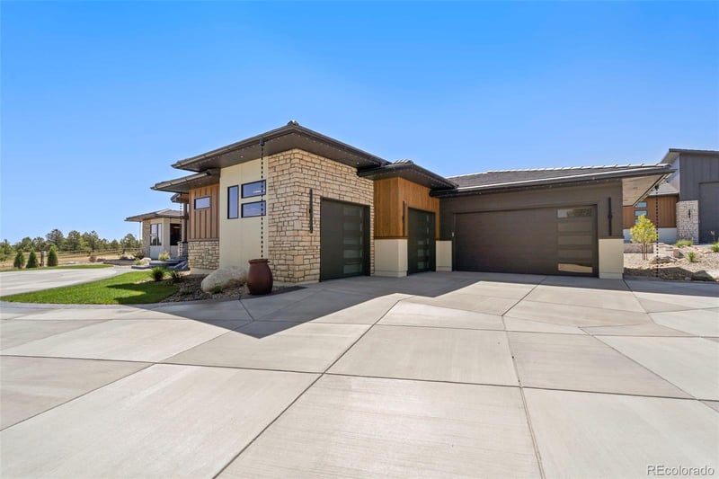 5475 Old Stagecoach Rd, Colorado Springs, CO 80908