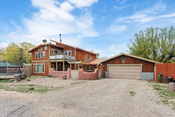 125 1st St, Saguache, CO 81149