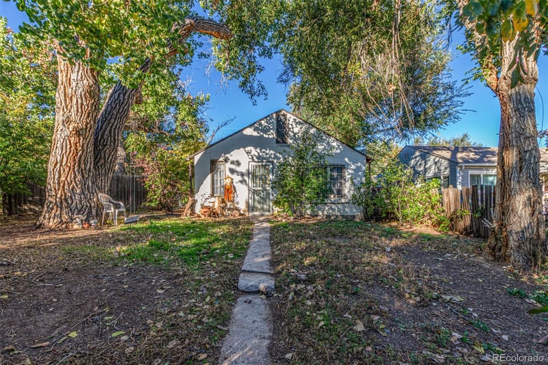 1209 Alton St, Aurora, CO 80010