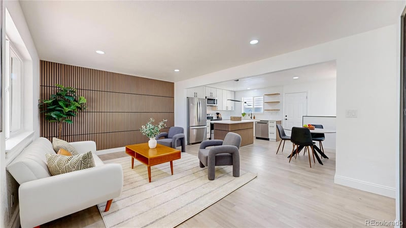 367 Queen Cir, Lakewood, CO 80226