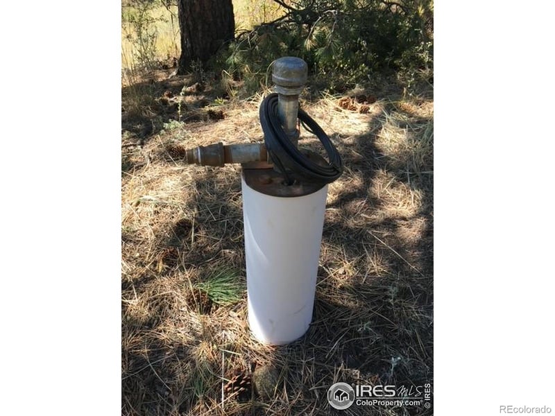 84 Copper Hill Rd, Glen Haven, CO 80532