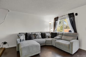 17683 Loyola Dr #E, Aurora, CO 80013