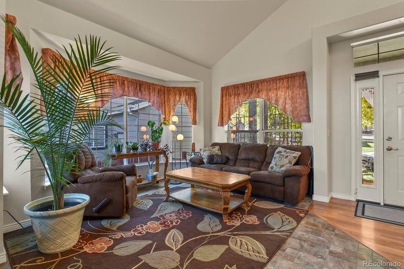 2024 Sandhurst Dr, Castle Rock, CO 80104
