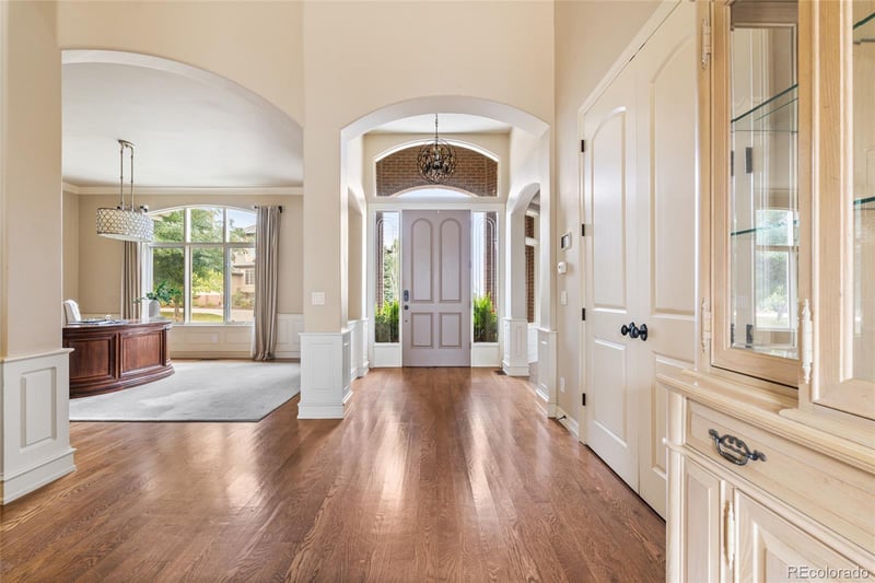 10102 Prestwick Trl, Lone Tree, CO 80124