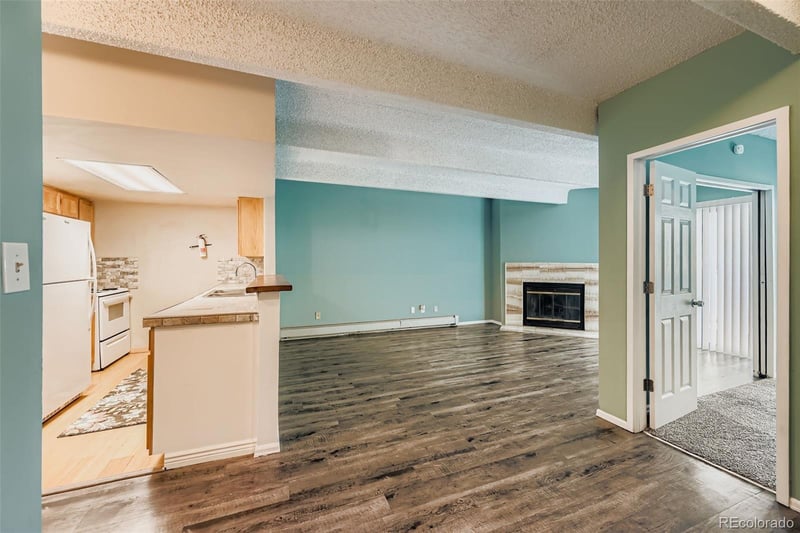 1011 Ironton St #306, Aurora, CO 80012