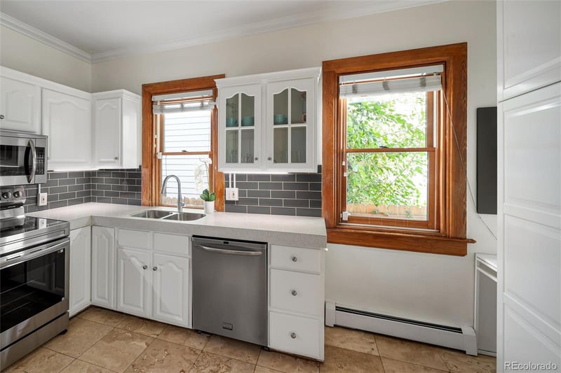 2078 Pennsylvania St, Denver, CO 80210