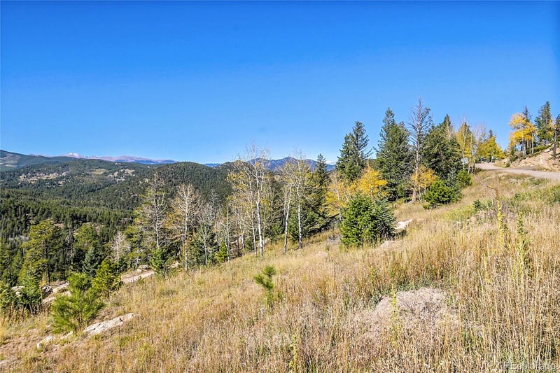 000 Granite Crag Cir, Evergreen, CO 80439