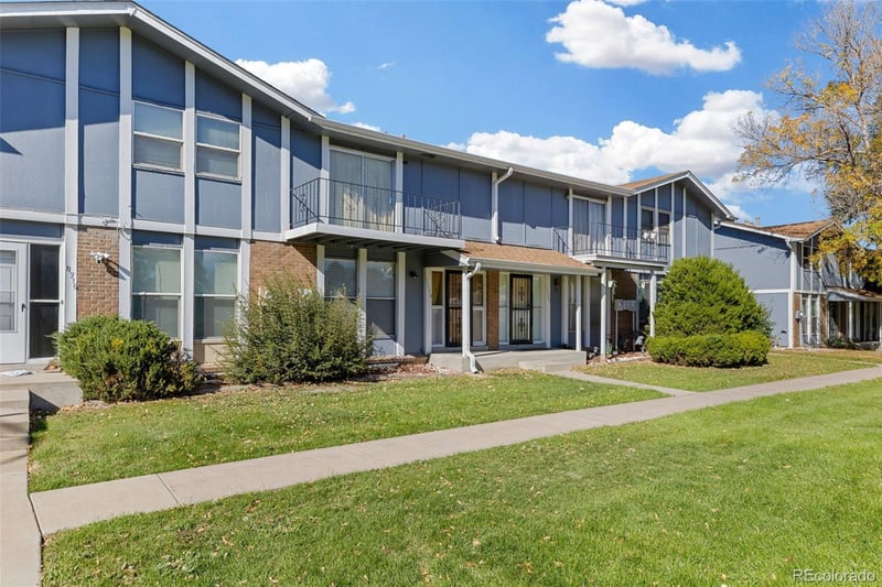 11718 Canal Dr, Aurora, CO 80011