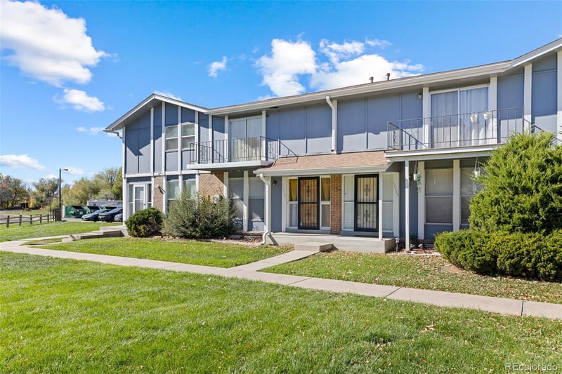 11718 Canal Dr, Aurora, CO 80011