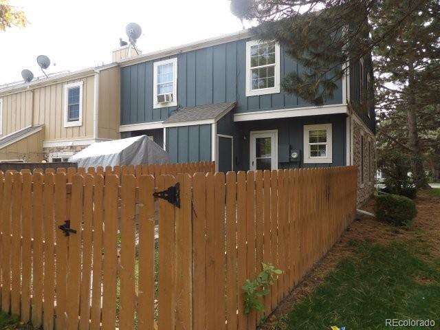 15475 Louisiana Ave, Aurora, CO 80017