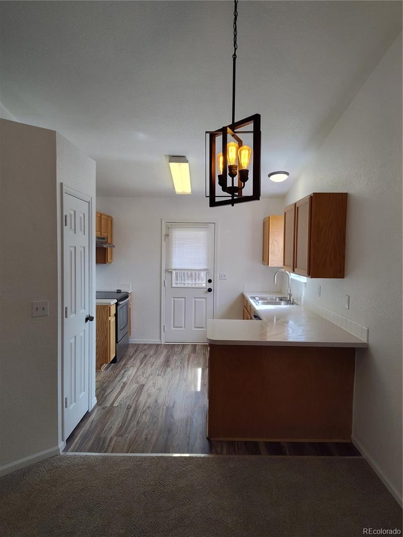 304 Sunset Ln, Dacono, CO 80514