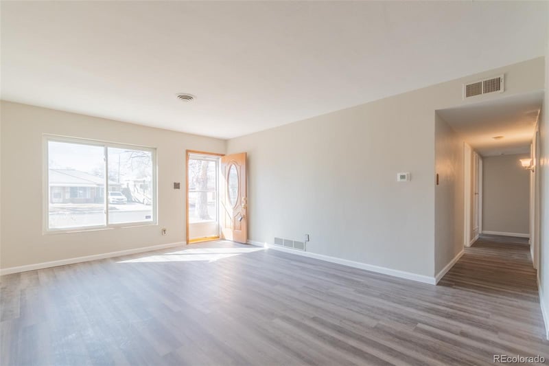 790 Ursula St, Aurora, CO 80011