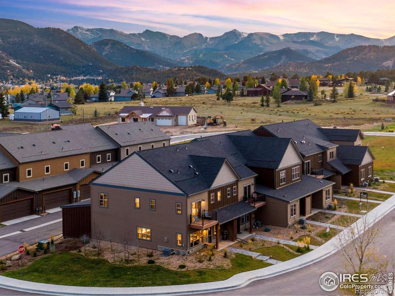 1720 Continental Peaks Cir, Estes Park, CO 80517