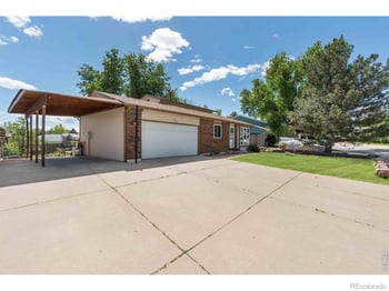 316 43rd Ave Ct, Greeley, CO 80634