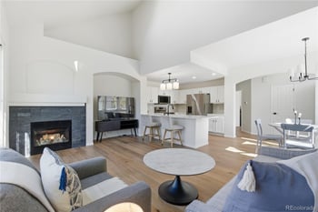 9199 Phillips Dr, Littleton, CO 80128