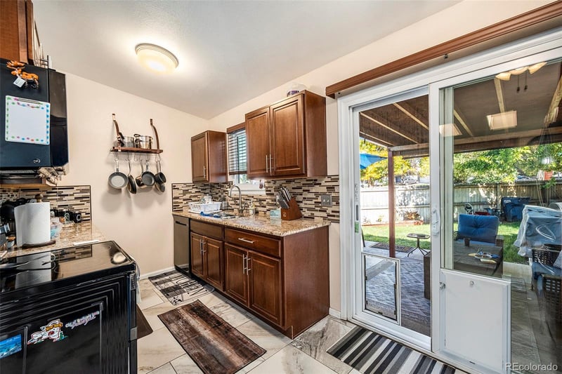 1619 Ensenada St, Aurora, CO 80011