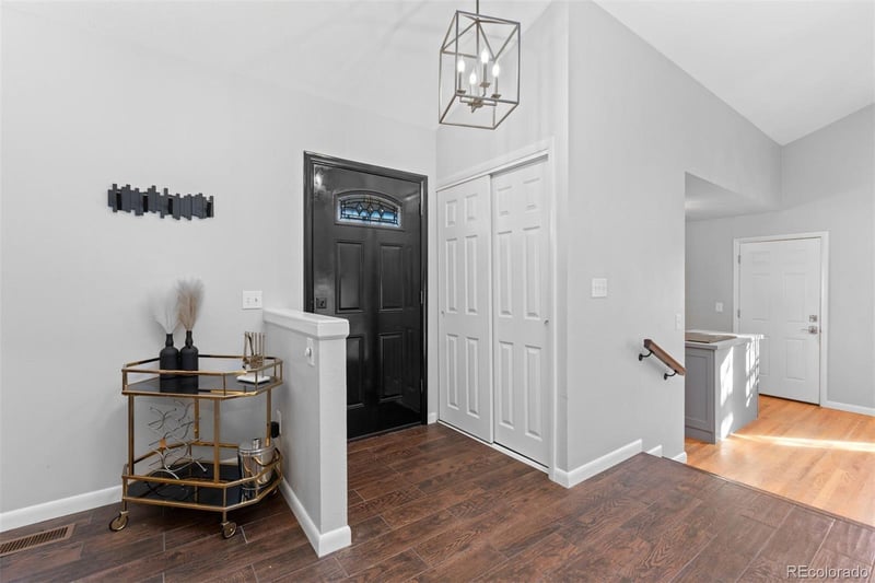 993 Pleasant View St, Castle Rock, CO 80104