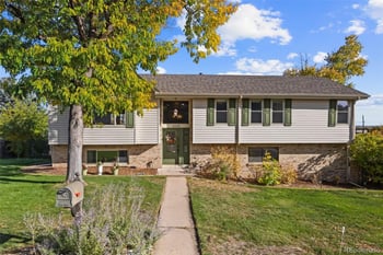 4202 Pondview Pl, Littleton, CO 80123