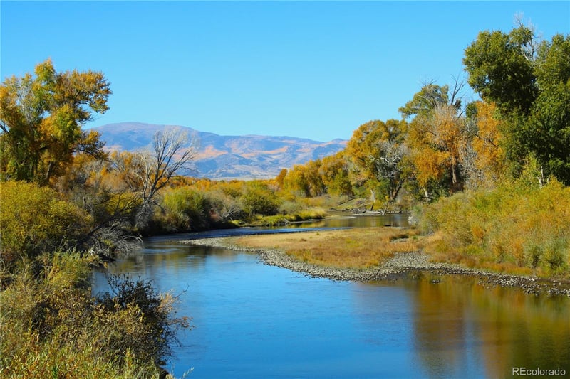 38938 Nf 250 , Antonito, CO 81120