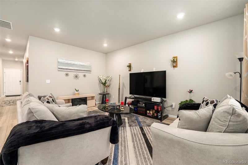 9119 Sedalia St, Commerce City, CO 80022