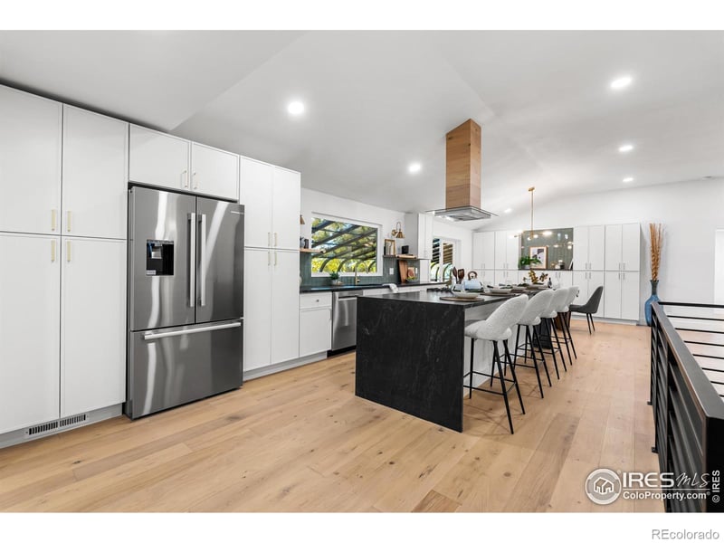 7382 W Stanford Ave, Littleton, CO 80123